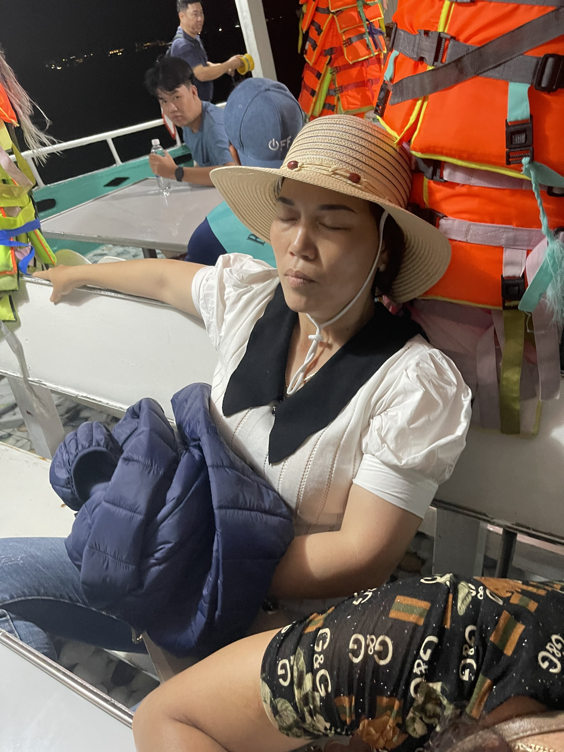 z4221171940519 4edca0ab8a27caf6df416e984d902f1e