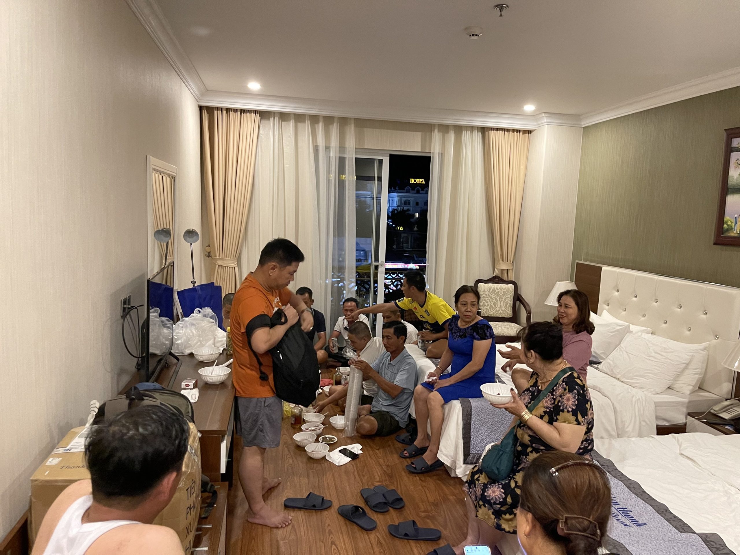 z4221172064174 cb35f8c11b0443686a44a5a3766b3e0f scaled